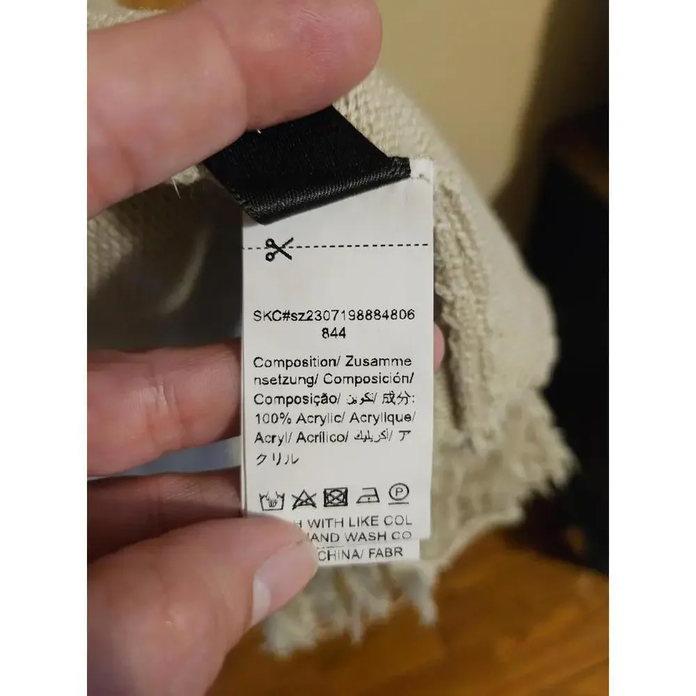 SHEIN sweater - Picture 8 of 9